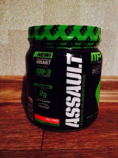 Лот: 4562352. Фото: 1. MusclePharm NEW Assault 435g фруктовый... Спортивное питание, витамины