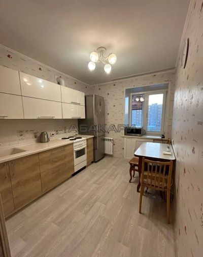 Лот: 21080933. Фото: 1. Сдам 2-комн. улица 9 Мая, 18 за... Квартиры, студии