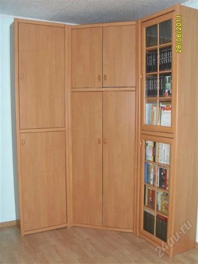 Лот: 1061834. Фото: 1. Шкаф угловой, два пенала, комод. Шкафы, стеллажи, комоды