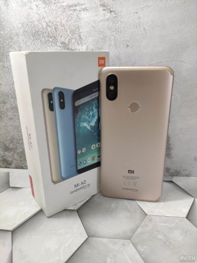 Лот: 17788526. Фото: 1. Xiaomi Mi A2 4/64Gb Gold. Смартфоны