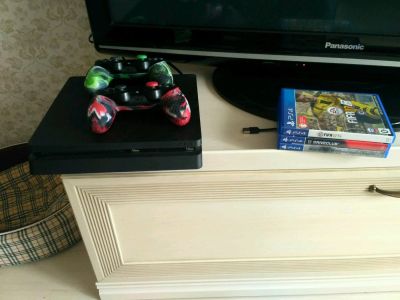Лот: 12248759. Фото: 1. Sony playstation 4. Игровые приставки, консоли