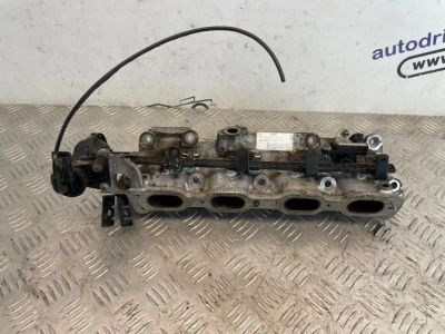Лот: 24694159. Фото: 1. коллектор впускной Opel Astra... Двигатель и элементы двигателя