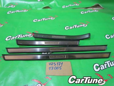 Лот: 10539054. Фото: 1. порожек пластиковый toyota crown... Салон