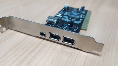 Лот: 21178445. Фото: 1. Контроллер PCI ieee 1394 FireWire... Платы расширения, контроллеры, доп. порты