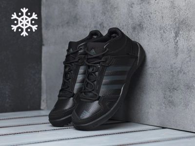 Лот: 12683955. Фото: 1. Зимние Кроссовки Adidas Daroga... Кеды, кроссовки, слипоны