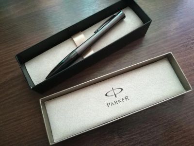 Лот: 9963643. Фото: 1. Ручка Parker новая, металл. Ручки шариковые, перьевые