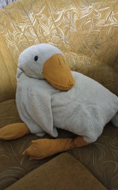 Лот: 25429898. Фото: 1. Гусь-обнимусь мягкая игрушка. Мягкие