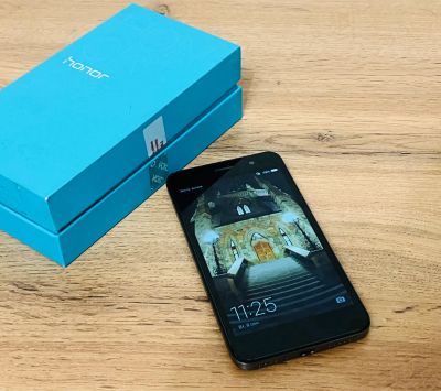 Лот: 24893109. Фото: 1. Honor 4c PRO. Смартфоны