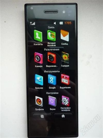 Лот: 887378. Фото: 1. Телефон LG BL 40 "Шоколад". Кнопочные мобильные телефоны