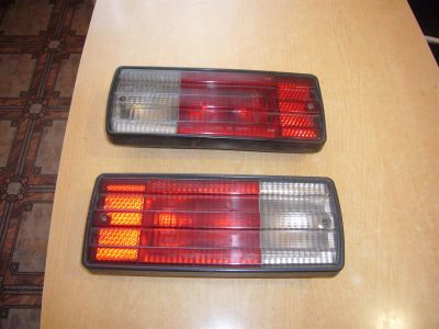 Лот: 3822674. Фото: 1. Фонари задние Mercedes G W463... Оптика и освещение