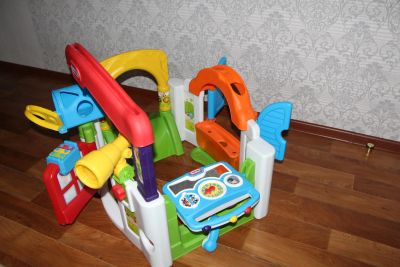 Лот: 6959707. Фото: 1. Развивающий центр Little Tikes. Развивающие