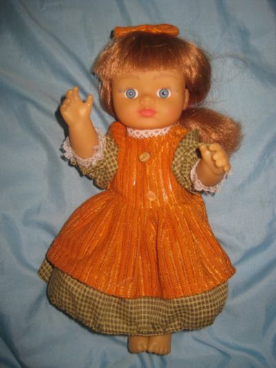 Лот: 9195919. Фото: 1. куколка со стеклянными глазками... Куклы и аксессуары
