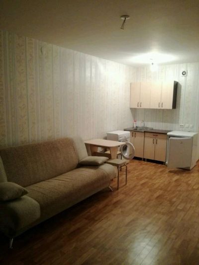 Лот: 11031043. Фото: 1. Сдам гостинку ул.Норильская,40. Квартиры, студии