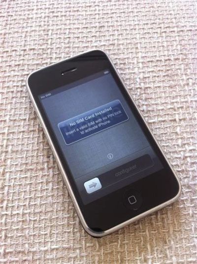 Лот: 2959187. Фото: 1. iPhone 3GS 8Gb Чёрный. Смартфоны