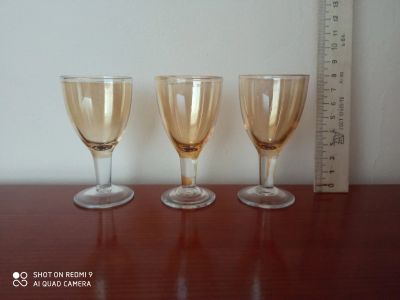 Лот: 19017739. Фото: 1. Рюмки рюмочки цветное стекло целые... Рюмки, стопки