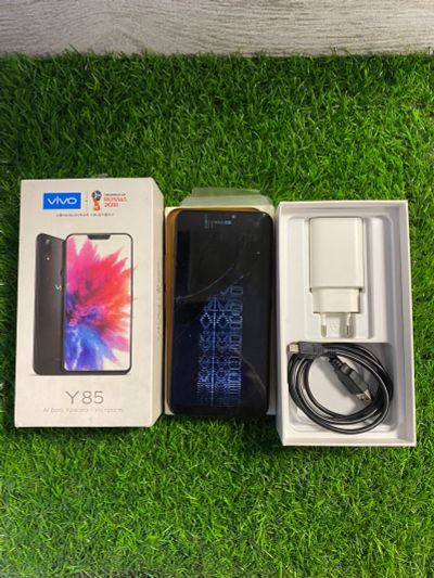 Лот: 19997002. Фото: 1. Смартфон Vivo Y85. Смартфоны