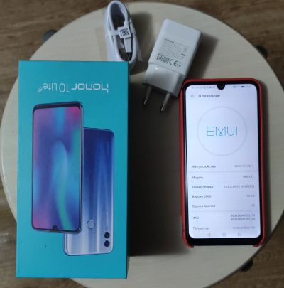 Лот: 17987650. Фото: 1. Смартфон Honor 10 Lite б/у , исправен... Смартфоны