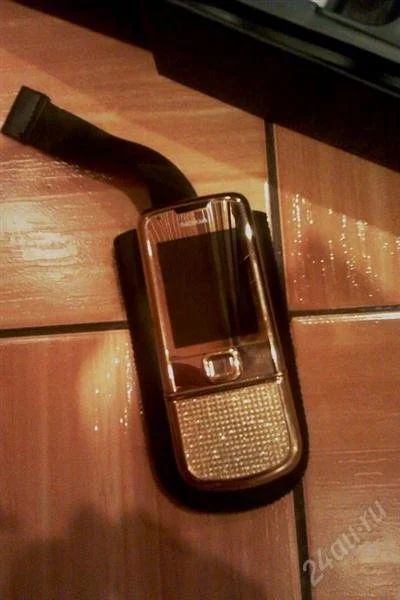 Лот: 2455862. Фото: 1. Nokia 8800 Sapphire Arte Gold... Кнопочные мобильные телефоны