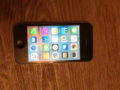 Лот: 7024106. Фото: 1. Продам iPhone 4S, 16Gb в отличном... Смартфоны