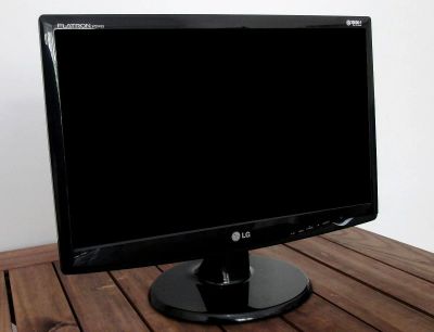 Лот: 5321638. Фото: 1. 20" ЖК Монитор LG W2043S. ЖК-мониторы