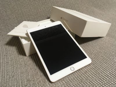 Лот: 14705402. Фото: 1. iPad mini 3 WiFi 128gb Gold. Планшеты