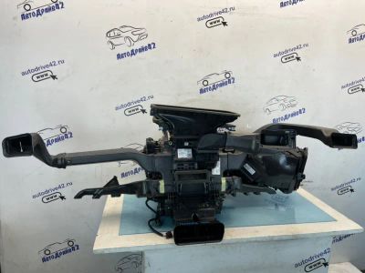 Лот: 23494262. Фото: 1. Печка в сборе Volkswagen Touareg... Двигатель и элементы двигателя