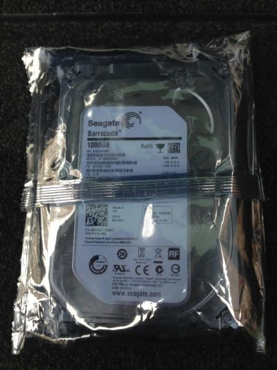 Лот: 4542235. Фото: 1. Жесткий диск 1Tb Seagate ST1000DM003... Жёсткие диски (HDD)