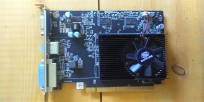 Лот: 19180409. Фото: 1. Видеокарта Radeon R7 240 4GB. Видеокарты