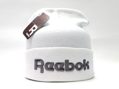 Лот: 15425022. Фото: 1. Шапка Reebok R белый мужская женская. Головные уборы