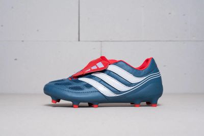 Лот: 11214308. Фото: 1. Футбольная обувь Adidas Predator... Кеды, кроссовки, слипоны