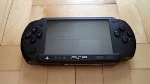Лот: 5379356. Фото: 1. PSP - E1008. Игровые приставки, консоли