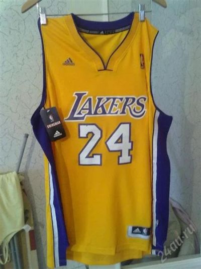 Лот: 2033185. Фото: 1. майка la lakers размер s braynt... Другое (спортивная одежда)