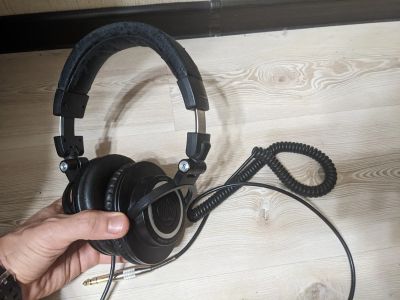 Лот: 19398826. Фото: 1. Наушники Audio-technica ATH-M50. Наушники, гарнитуры