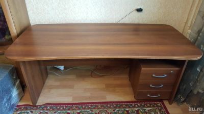 Лот: 9667910. Фото: 1. Стол с тумбой Davita. Компьютерные и письменные столы