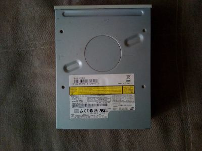 Лот: 18340162. Фото: 1. Дисковод. Приводы CD, DVD, BR, FDD