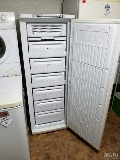 Лот: 12830606. Фото: 1. Б у морозилка indesit no frost... Холодильники, морозильные камеры