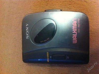 Лот: 2088173. Фото: 1. Плеер кассетный Sony Walkman WM-EX162. Плееры