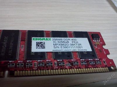 Лот: 1414968. Фото: 1. Оперативка Kingmax DDR-400 256Mb... Оперативная память