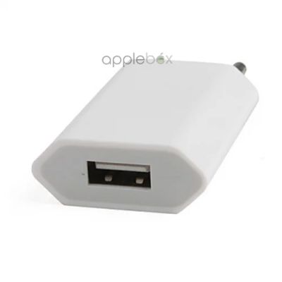Лот: 3517153. Фото: 1. Универсальный сетевой USB адаптер... Зарядные устройства, блоки питания, адаптеры сетевые для смартфонов