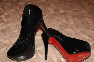 Лот: 1678566. Фото: 1. Копия Louboutin! 36 и 37 размеры... Другое (женская обувь)