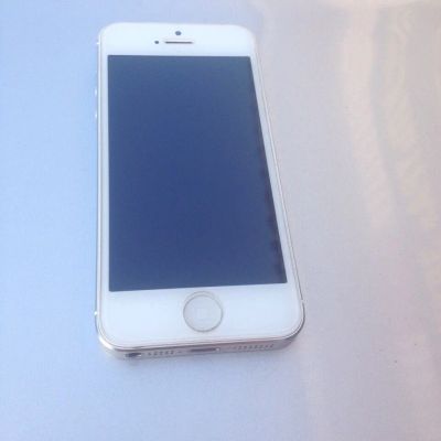 Лот: 8264464. Фото: 1. iPhone 5. Смартфоны