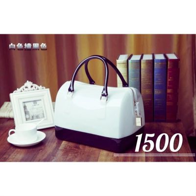 Лот: 4440902. Фото: 1. Сумка FURLA. Сумки