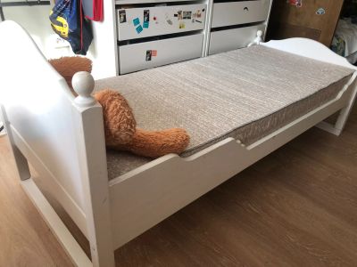 Лот: 23908743. Фото: 1. Кровать детская. Детские кровати и кроватки