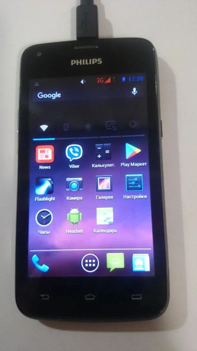 Лот: 10680208. Фото: 1. Philips Xenium W3568 смартфон... Смартфоны