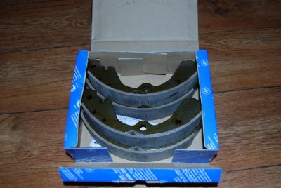 Лот: 5976921. Фото: 1. колодки барабанные Nissan. Тормозная система