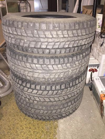 Лот: 10432582. Фото: 1. Dunlop SP Winter Ice 01 225/70R16. Шины