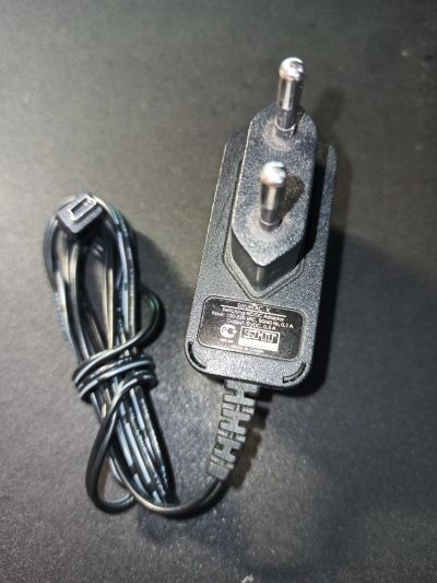 Лот: 19410020. Фото: 1. зарядное Mini-USB. 0,5А (м). Зарядные устройства, блоки питания, адаптеры сетевые для смартфонов