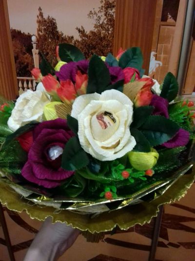 Лот: 9586133. Фото: 1. Букет из конфет с чаем. Букеты из конфет, игрушек