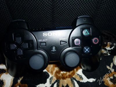 Лот: 490362. Фото: 1. ПС3 оригинал джой Дуал шок 3 ps3. Игровые приставки, консоли