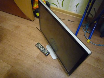 Лот: 17327171. Фото: 1. Неисправный LCD Телевизор 60 см... Телевизоры